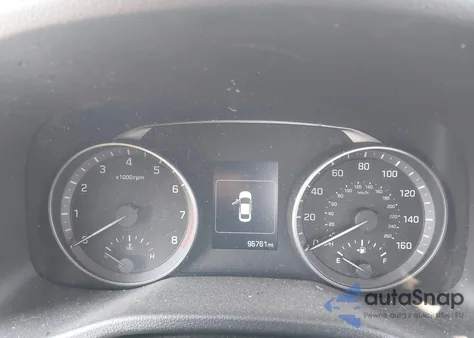 2018 Hyundai Elantra Sel z USA, uszkodzony, nr VIN KMHD84LF5JU547000